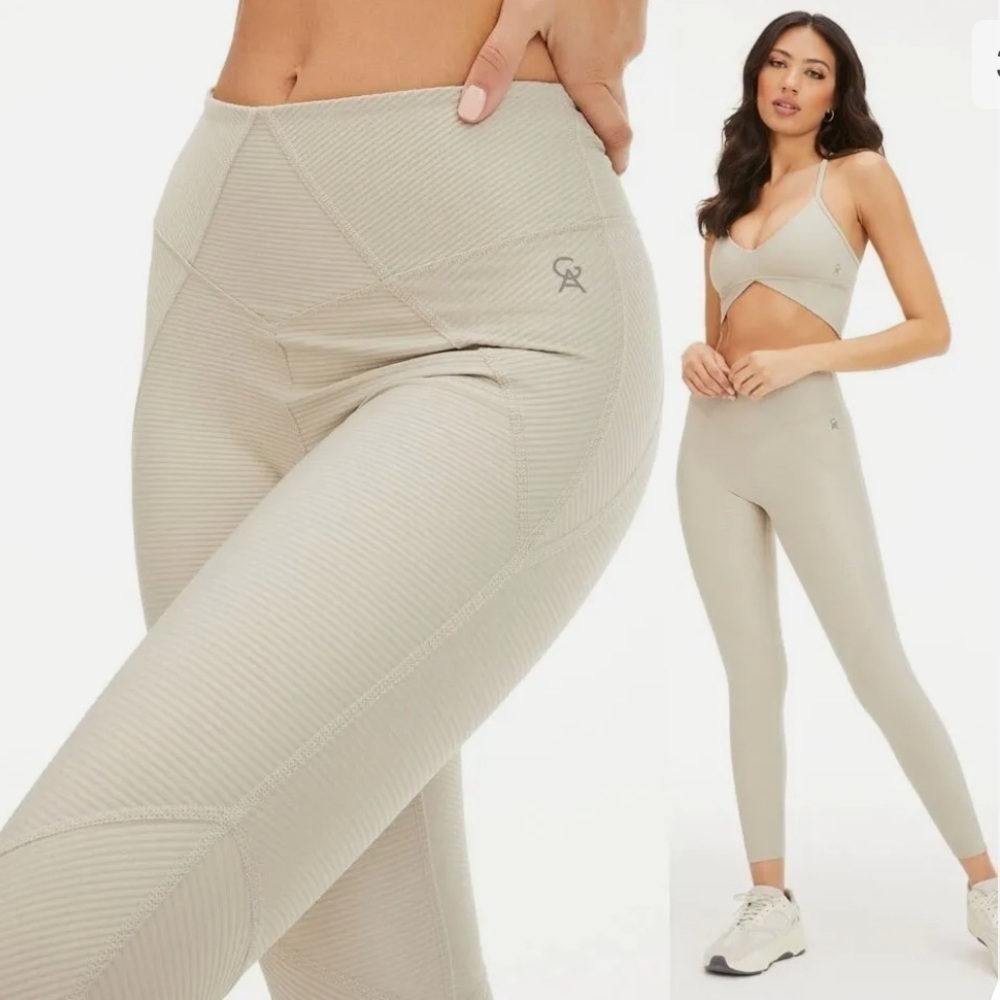 Good American Angled Rib Summer Sand Cream Leggings Women's NWT